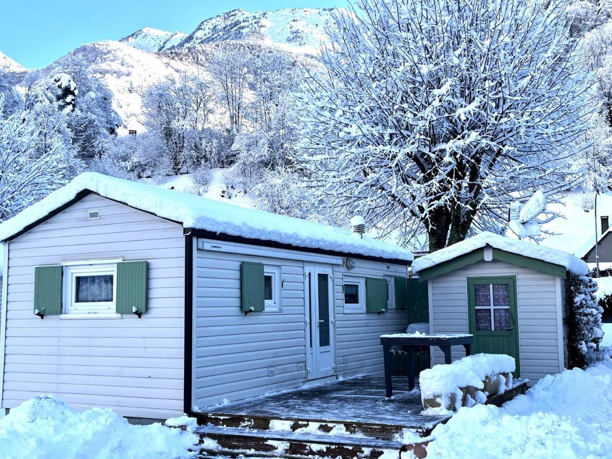 Bungalow Charmant A Cauterets Avec Vue Sur La Montagne Екстериор снимка